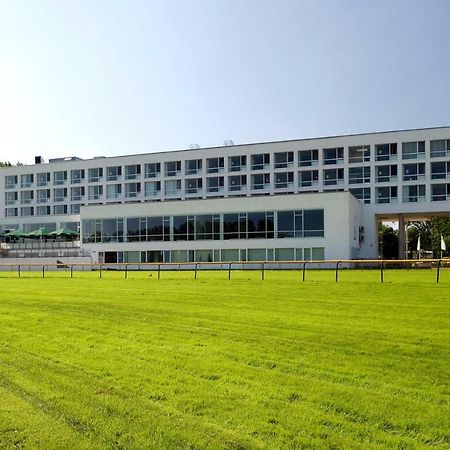 Atlantic Hotel Galopprennbahn Бремен Экстерьер фото